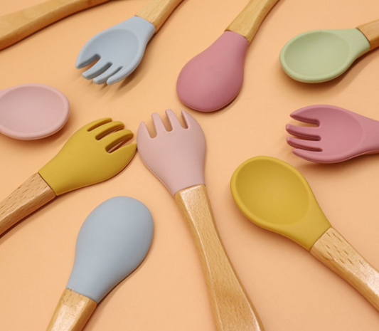 Spoons for days…
